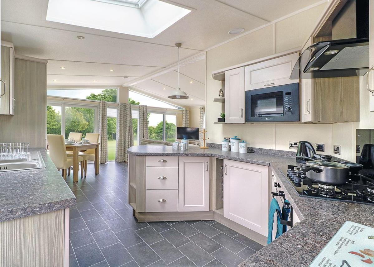 Bassenthwaite Lakeside Lodges Esterno foto